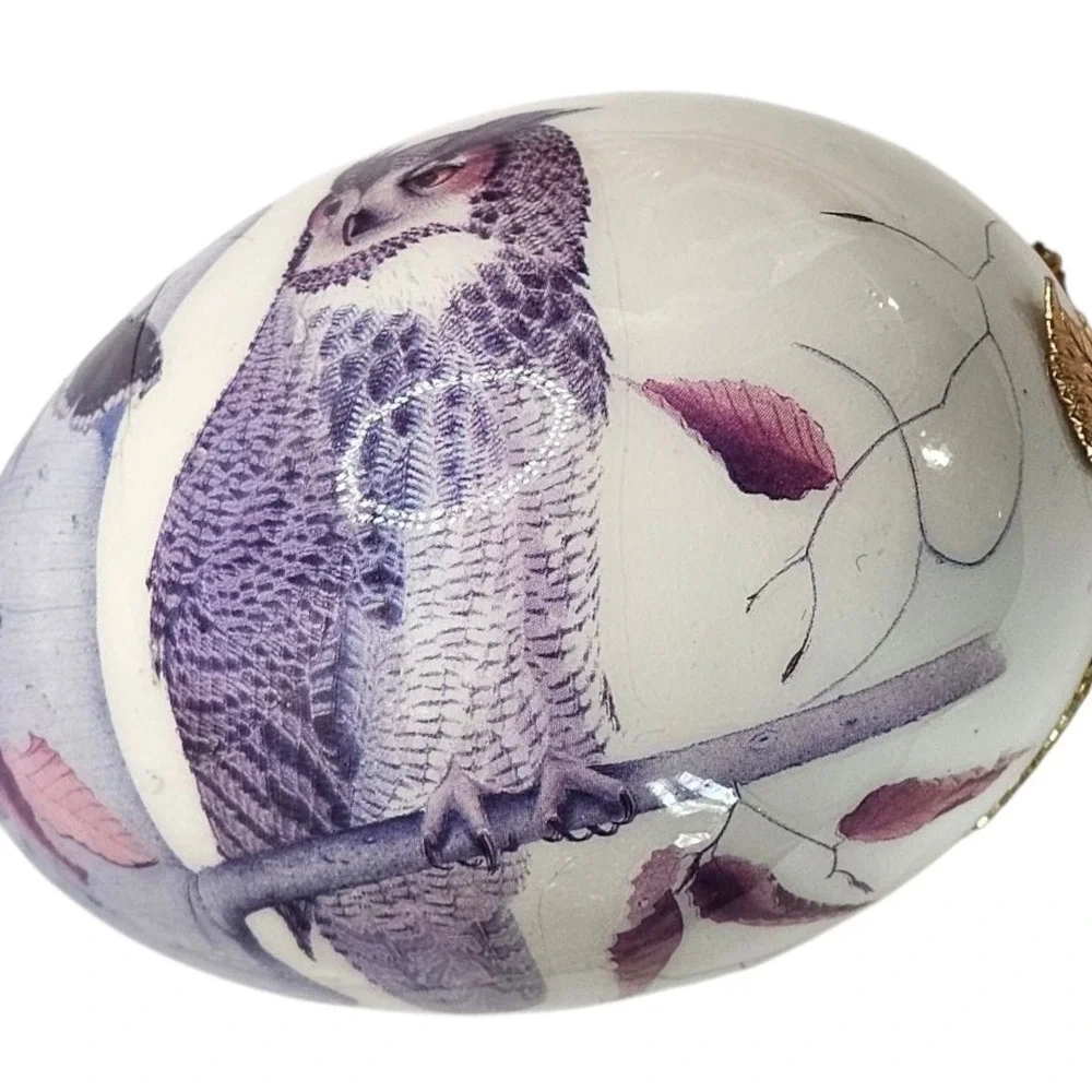 Vintage Porcelain Egg Shaped Paperweight Painted Realistic Snowy Owl Gold Leaves
